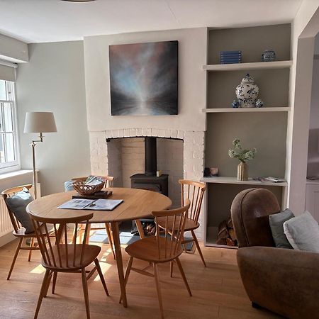 Villa Billie'S Seaside Retreat Lyme Regis Esterno foto