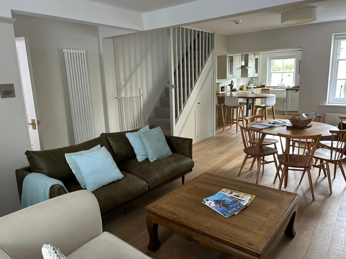 Villa Billie'S Seaside Retreat Lyme Regis Esterno foto