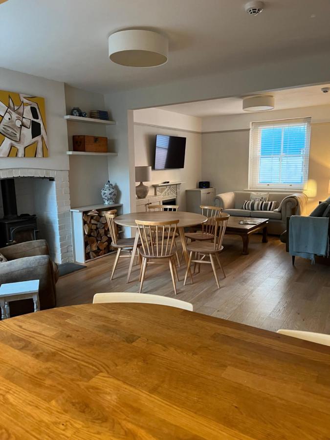 Villa Billie'S Seaside Retreat Lyme Regis Esterno foto